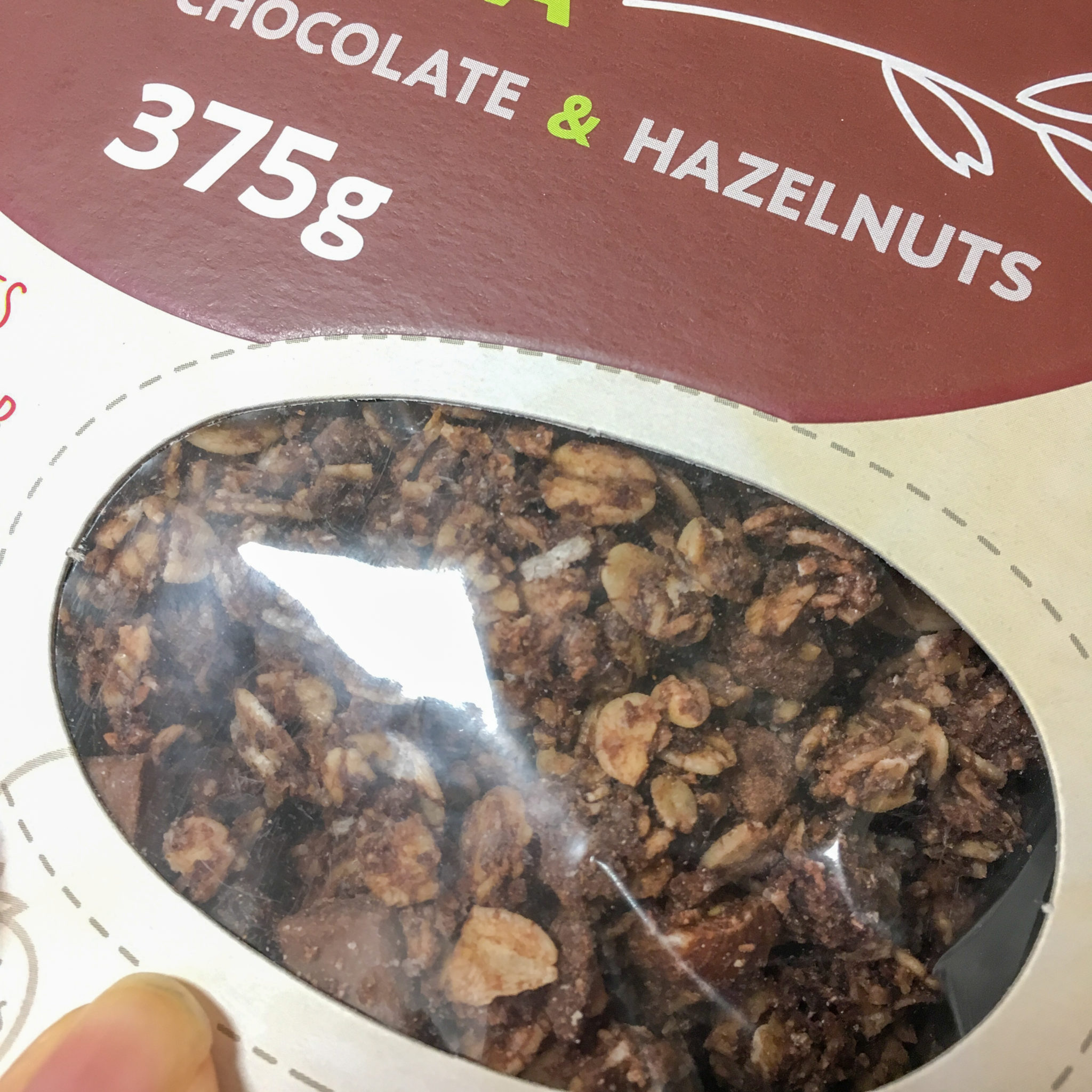 【業務スーパーで見つけた】チョコとヘーゼルナッツのグラノーラの中身 まるいんとながいんと 【業務スーパーで見つけた】チョコとヘーゼルナッツのグラノーラの中身 まるいんとながいんと